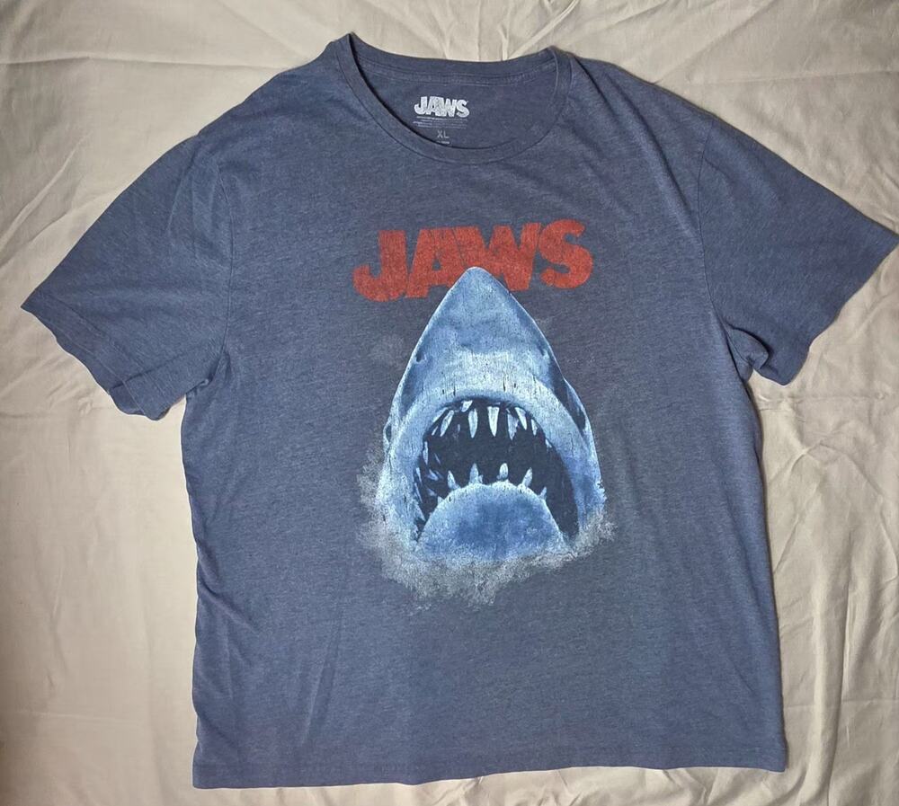 Jaws Movie Graphic T-Shirt Mens XL Gray Heather Short Sleeve Universal Studios